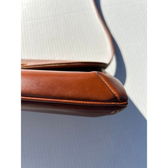 Crown Lewis Purses | Vintage Chestnut Brown Leather Shoulder Bag - Picture 8 of 17